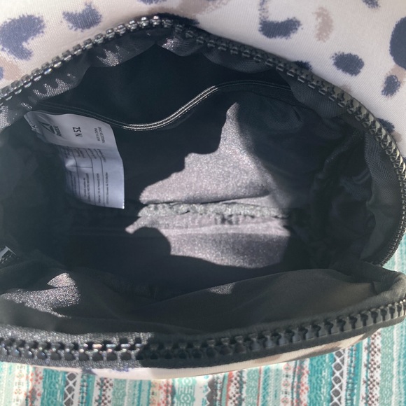 Reebok Mini Backpack - Picture 12 of 16